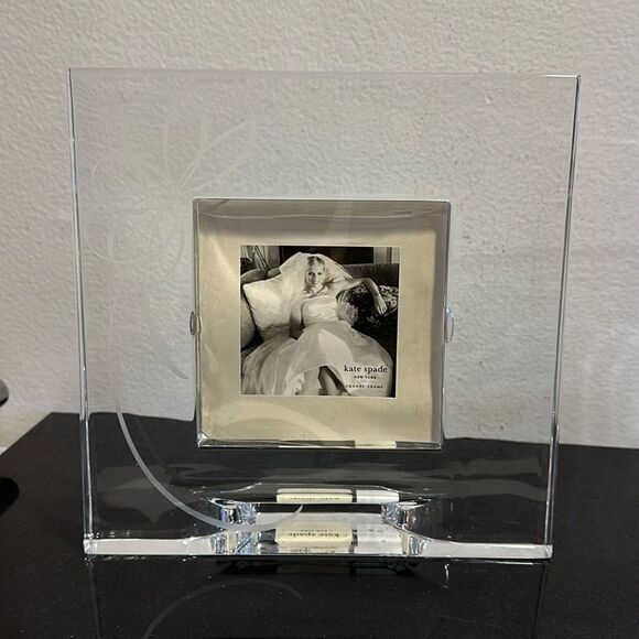 Kate spade New York Belle Boulevard square photo picture frame Crystal NWT - Picture 1 of 14